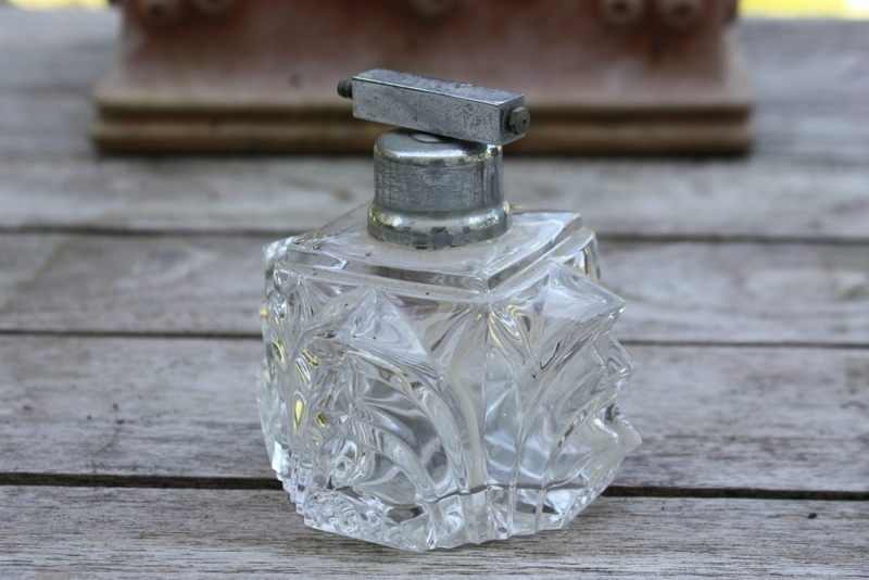 Antiek parfumflesje