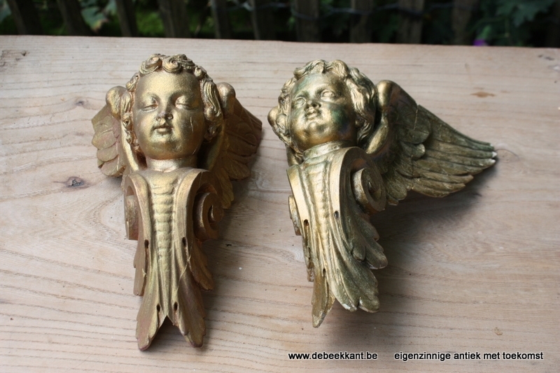 Set van 2 antieke houten ornamentenhoekornamenten engelen angels